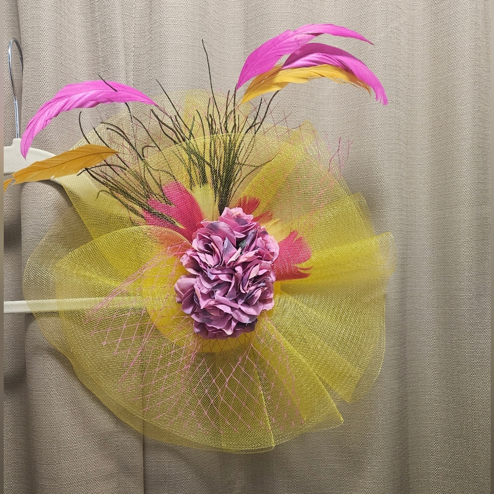 Yellow Fascinator with Pink and Yellow Feathers